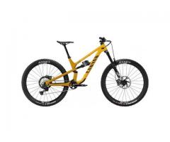 2024 Canyon Spectral 29 CF 8 Mountain Bike (ZONACYCLES)